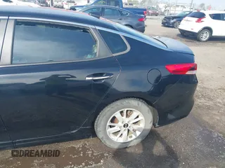 2016 Kia Optima LX with VIN 5XXGT4L35GG039310, listed as a IAAI auction lot 41910960 with 91,662 mi miles. Bid and sale history available at carsss.com. Image 18.