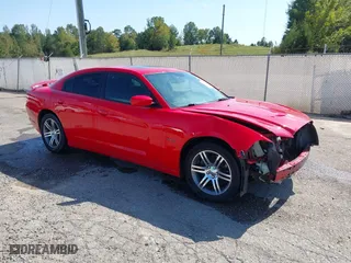 2014 Dodge Charger RT with VIN 2C3CDXCT4EH368317, listed as a IAAI auction lot 40583094 with 103,667 mi miles. Bid and sale history available at carsss.com. Image 1.