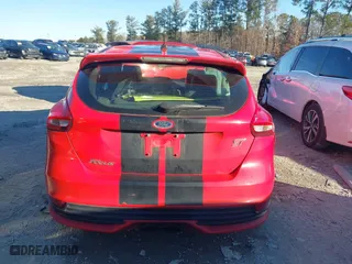 2015 Ford Focus ST with VIN 1FADP3L98FL238958, listed as a IAAI auction lot 41307187 with 162,927 mi miles. Bid and sale history available at carsss.com. Image 16.