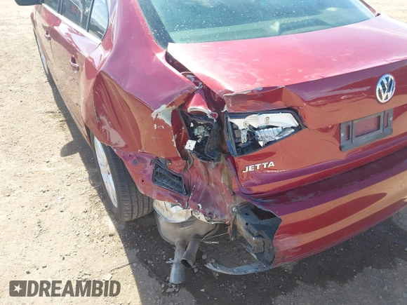 2017 Volkswagen Jetta S z VIN 3VW2B7AJ2HM207207, wystawiony jako IAAI lot #41654971 z przebiegiem 73 427 mil mil oraz . Historia ofert i sprzedaży dostępna na DreamBid. Obrazek 6.