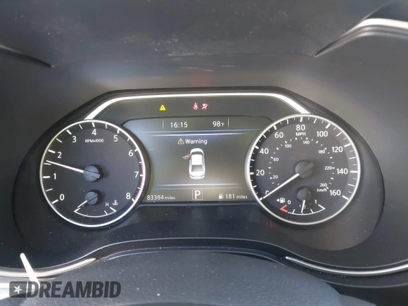2017 Nissan Maxima SV with VIN 1N4AA6APXHC392355, listed as a IAAI auction lot 41153272 with 83,384 mi miles and . Bid and sale history available at DreamBid. Image 7.