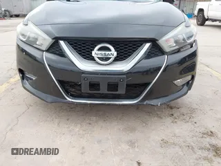 2017 Nissan Maxima SV z VIN 1N4AA6AP0HC450683, wystawiony jako IAAI lot #42101171 z przebiegiem 105 894 mil mil oraz . Historia ofert i sprzedaży dostępna na DreamBid. Obrazek 6.
