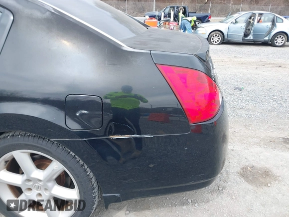 2006 Nissan Maxima 3.5 SE with VIN 1N4BA41E46C858527, listed as a IAAI auction lot 41770677 with 143,819 mi miles. Bid and sale history available at carsss.com. Image 6.