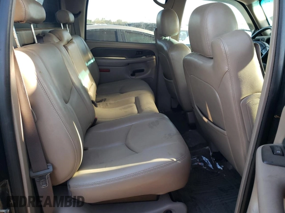 2004 Chevrolet Avalanche Z71 with VIN 3GNEK12T74G282207, listed as a Copart auction lot 73114084 with 205,688 mi miles and Salvage Title. Bid and sale history available at carsss.com. Image 10.