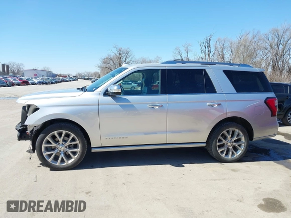 2019 Ford Expedition Platinum with VIN 1FMJU1MT6KEA52494, listed as a IAAI auction lot 41802986 with 119,922 mi miles. Bid and sale history available at carsss.com. Image 15.