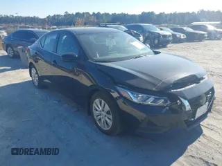 2022 Nissan Sentra S with VIN 3N1AB8BVXNY259603, listed as a IAAI auction lot 40985704 with 59,152 mi miles. Bid and sale history available at carsss.com. Image 1.