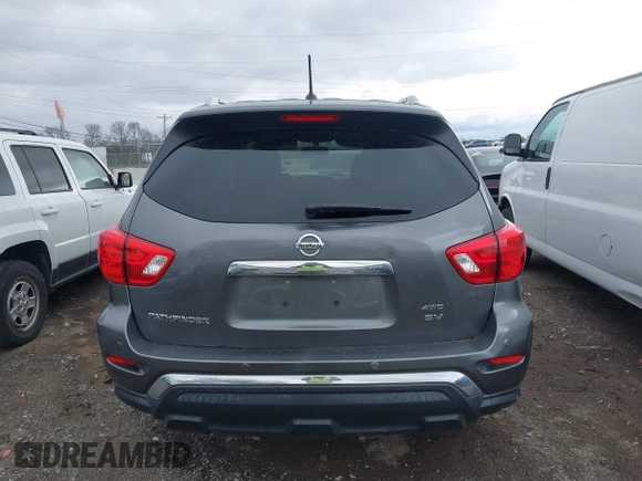2018 Nissan Pathfinder S z VIN 5N1DR2MM3JC661596, wystawiony jako IAAI lot #41829093 z przebiegiem 115 446 mil mil oraz . Historia ofert i sprzedaży dostępna na DreamBid. Obrazek 17.