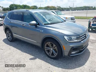 2018 Volkswagen Tiguan SEL with VIN 3VV3B7AX9JM178291, listed as a IAAI auction lot 42033485 with 65,641 mi miles and . Bid and sale history available at DreamBid. Image 1.