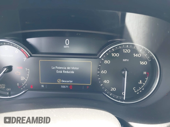 2021 Cadillac XT4 FWD Premium Luxury with VIN 1GYFZCR42MF005253, listed as a IAAI auction lot 40470700 with 70,571 mi miles and . Bid and sale history available at carsss.com. Image 7.