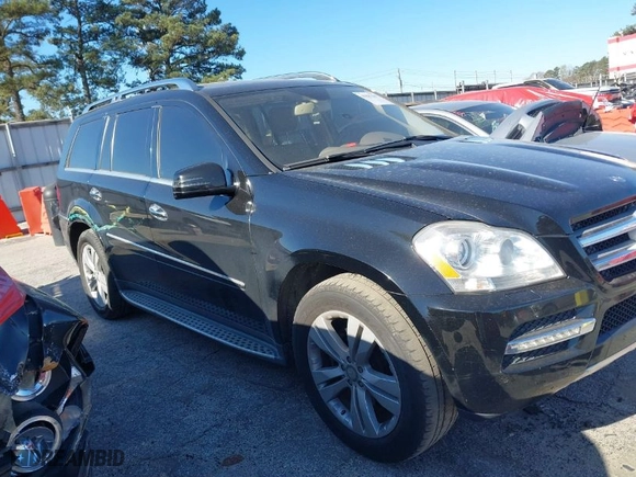 2012 Mercedes-Benz GL-Class GL 450 with VIN 4JGBF7BE2CA795653, listed as a IAAI auction lot 41847301 with 144,137 mi miles. Bid and sale history available at carsss.com. Image 13.