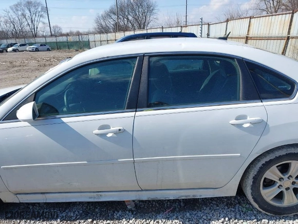 2014 Chevrolet Impala Limited LS with VIN 2G1WA5E30E1165848, listed as a IAAI auction lot 41666305 with NaN miles. Bid and sale history available at carsss.com. Image 14.