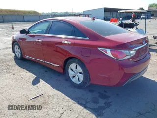 2014 Hyundai Sonata Limited with VIN KMHEC4A46EA113390, listed as a IAAI auction lot 42141026 with 71,414 mi miles and . Bid and sale history available at carsss.com. Image 3.