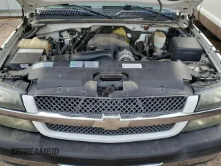 2004 Chevrolet Silverado 3500 with VIN 1GCJC39G84E193598, listed as a Copart auction lot 41412585 with 99,910 mi miles and Salvage Title. Bid and sale history available at carsss.com. Image 12.