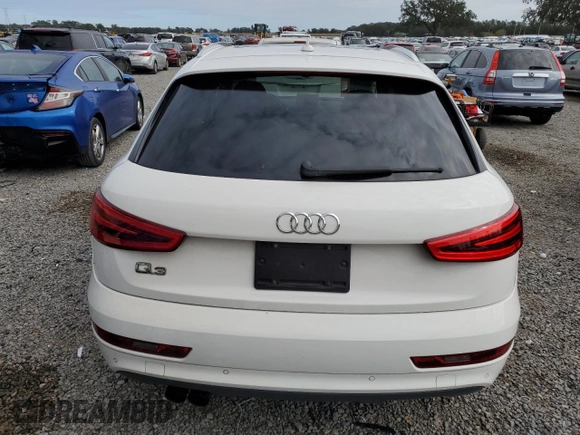 2015 Audi Q3 Premium Plus z VIN WA1BFCFSXFR004296, wystawiony jako Copart lot #89364265 z przebiegiem 125 398 mil mil oraz Czysty tytuł • Clean title. Historia ofert i sprzedaży dostępna na DreamBid. Obrazek 6.