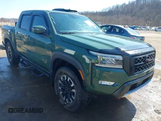 2023 Nissan Frontier Pro-4X z VIN 1N6ED1EK2PN615718, wystawiony jako IAAI lot #41739218 z przebiegiem 19 875 mil mil oraz . Historia ofert i sprzedaży dostępna na DreamBid. Obrazek 1.
