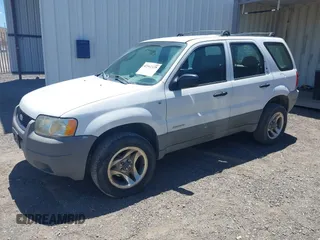 2002 Ford Escape XLS Choice with VIN 1FMYU02132KA46180, listed as a IAAI auction lot 42562178 with 225,404 mi miles and . Bid and sale history available at DreamBid. Image 2.