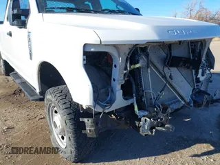 2020 Ford F-250 XL with VIN 1FT7X2B64LEC53546, listed as a IAAI auction lot 41414834 with 175,403 mi miles and . Bid and sale history available at DreamBid. Image 6.