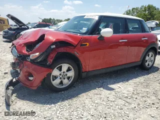 2018 MINI Hardtop 4 Door Cooper with VIN WMWXU1C51J2F79070, listed as a Copart auction lot 66781074 with 48,244 mi miles and Clean Title. Bid and sale history available at carsss.com. Image 1.