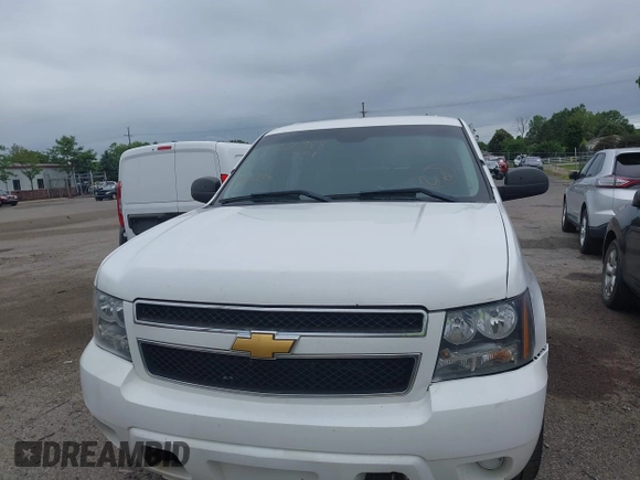 2012 Chevrolet Tahoe Commercial with VIN 1GNLC2E02CR322901, listed as a IAAI auction lot 42679887 with 251,794 mi miles and . Bid and sale history available at DreamBid. Image 13.