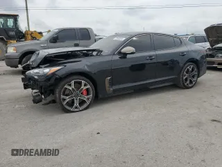 2021 Kia Stinger GT with VIN KNAE35LC8M6089963, listed as a Copart auction lot 72690844 with 43,317 mi miles and Salvage Title. Bid and sale history available at carsss.com. Image 1.