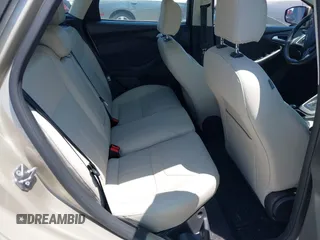 2017 Ford Focus Titanium с VIN 1FADP3N21HL327581, выставлен на аукционе IAAI как лот 42342179 с пробегом 61 489 миль миль и . История ставок и продаж доступна на DreamBid. Изображение 8.
