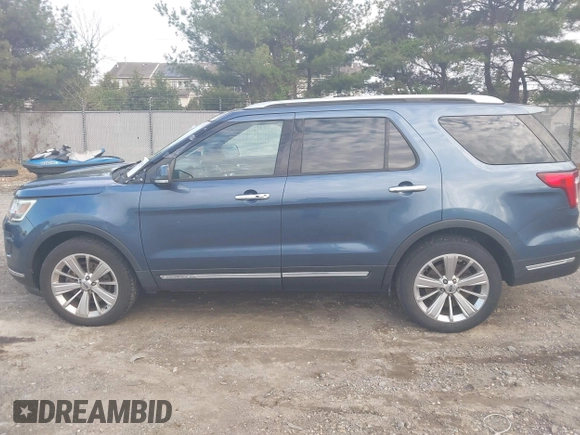 2018 Ford Explorer Limited z VIN 1FM5K8FH8JGC90021, wystawiony jako IAAI lot #41983553 z przebiegiem 64 813 mil mil oraz . Historia ofert i sprzedaży dostępna na DreamBid. Obrazek 14.