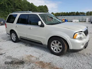 2004 Lincoln Navigator Luxury with VIN 5LMFU27R94LJ42598, listed as a Copart auction lot 71537774 with 0 mi miles and Salvage Title. Bid and sale history available at carsss.com. Image 4.