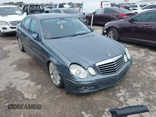 2007 Mercedes-Benz E 550 with VIN WDBUF72XX7B085400, listed as a IAAI auction lot 41650895 with 180,589 mi miles and . Bid and sale history available at DreamBid. Image 1.