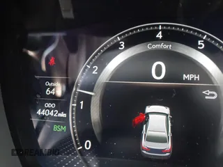 2018 Lexus LS with VIN JTHB51FF5J5005192, listed as a IAAI auction lot 41601540 with 44,042 mi miles. Bid and sale history available at carsss.com. Image 7.
