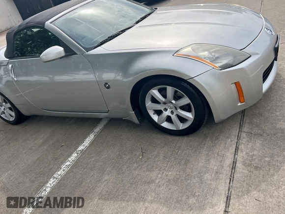 2005 Nissan 350Z Touring with VIN JN1AZ36AX5M759687, listed as a Copart auction lot 53910135 with 74,069 mi miles and Clean Title. Bid and sale history available at carsss.com. Image 1.