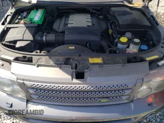 2006 Land Rover Range Rover Sport HSE z VIN SALSF25496A962842, wystawiony jako Copart lot #56920055 z przebiegiem 109 664 mil mil oraz Czysty tytuł • Clean title. Historia ofert i sprzedaży dostępna na DreamBid. Obrazek 12.