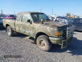 1994 Ford Ranger Splash with VIN 1FTCR15X5RPB38023, listed as a IAAI auction lot 42071158 with 239,152 mi miles. Bid and sale history available at carsss.com. Image 1.