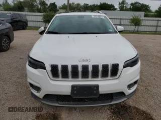 2019 Jeep Cherokee Limited with VIN 1C4PJMDN0KD211509, listed as a Copart auction lot 51457195 with 82,467 mi miles and Clean Title. Bid and sale history available at carsss.com. Image 5.