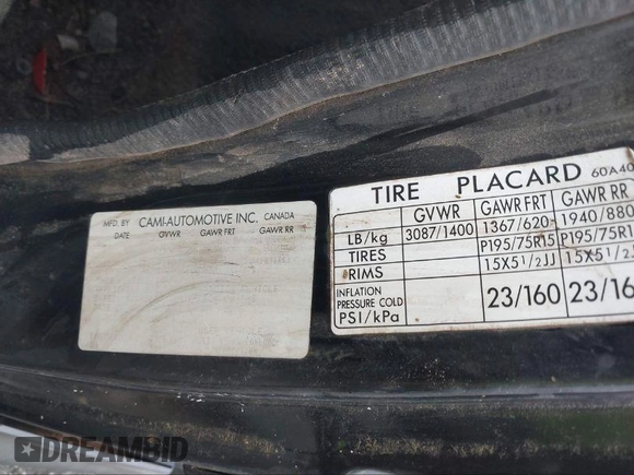 1995 Geo Tracker z VIN 2CNBE18U0S6943292, wystawiony jako IAAI lot #41274067 z przebiegiem Nie podano mil oraz . Historia ofert i sprzedaży dostępna na DreamBid. Obrazek 9.