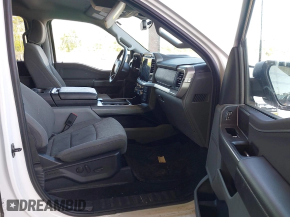 2022 Ford F-150 XL with VIN 1FTFW1E52NFB50568, listed as a IAAI auction lot 42061972 with 65,065 mi miles and . Bid and sale history available at DreamBid. Image 5.