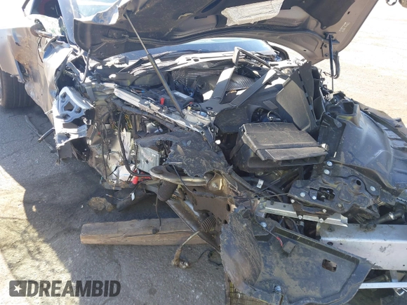 2024 Aston Martin DB12 z VIN SCFRMFGWXRGM13607, wystawiony jako IAAI lot #41380304 z przebiegiem Nie podano mil oraz . Historia ofert i sprzedaży dostępna na DreamBid. Obrazek 6.