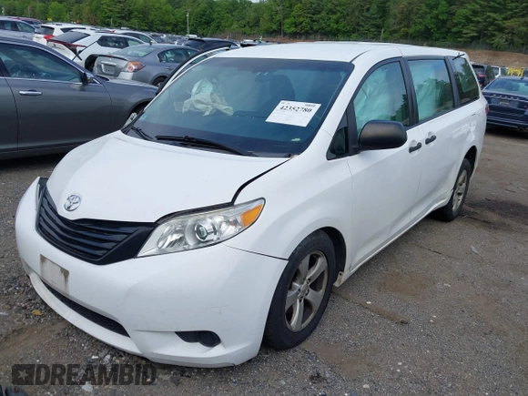 2017 Toyota Sienna L with VIN 5TDZZ3DC3HS793595, listed as a IAAI auction lot 42352780 with 153,161 mi miles and . Bid and sale history available at DreamBid. Image 2.