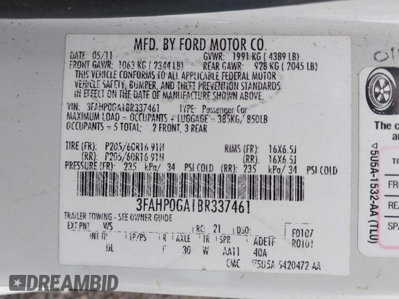 2011 Ford Fusion S with VIN 3FAHP0GA1BR337461, listed as a IAAI auction lot 41715964 with 219,486 mi miles. Bid and sale history available at carsss.com. Image 9.