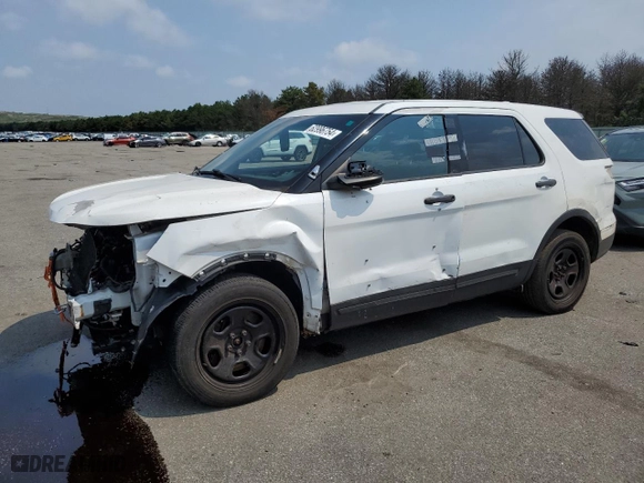 2016 Ford Utility Police Interceptor with VIN 1FM5K8AR9GGB81480, listed as a Copart auction lot 62996754 with 111,579 mi miles and Non Repairable. Bid and sale history available at carsss.com. Image 1.