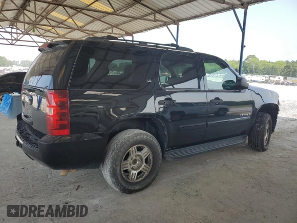 2007 Chevrolet Tahoe LS with VIN 1GNFC13C67J325731, listed as a Copart auction lot 58403555 with 227,774 mi miles and Salvage title. Bid and sale history available at DreamBid. Image 3.
