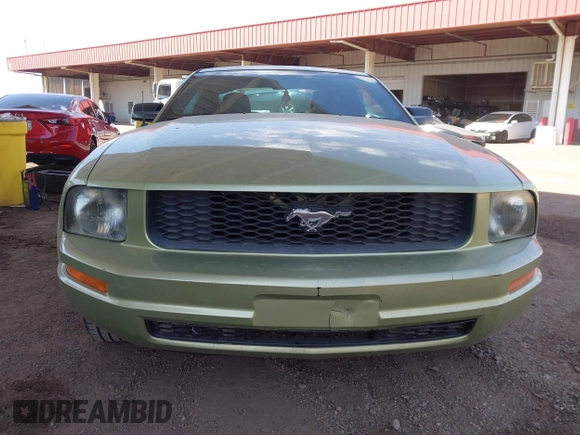 2006 Ford Mustang Standard with VIN 1ZVFT80NX65150735, listed as a IAAI auction lot 41950763 with 128,881 mi miles. Bid and sale history available at carsss.com. Image 6.