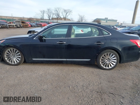 2014 Hyundai Equus Ultimate z VIN KMHGH4JH4EU083592, wystawiony jako IAAI lot #41651107 z przebiegiem 48 252 mil mil oraz . Historia ofert i sprzedaży dostępna na DreamBid. Obrazek 13.