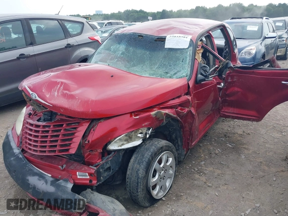 2001 Chrysler PT Cruiser z VIN 3C4FY4BB31T623108, wystawiony jako IAAI lot #39818981 z przebiegiem Nie podano mil oraz . Historia ofert i sprzedaży dostępna na DreamBid. Obrazek 6.