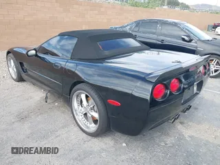 2001 Chevrolet Corvette z VIN 1G1YY32G815108998, wystawiony jako IAAI lot #42223061 z przebiegiem 148 208 mil mil oraz . Historia ofert i sprzedaży dostępna na DreamBid. Obrazek 3.