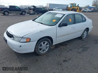 1999 Nissan Altima XE with VIN 1N4DL01D0XC168505, listed as a IAAI auction lot 41928029 with 307,674 mi miles. Bid and sale history available at carsss.com. Image 2.