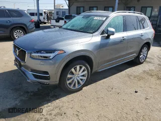 2016 Volvo XC90 T6 Momentum with VIN YV4A22PK2G1060347, listed as a Copart auction lot 51676785 with 76,035 mi miles and Clean Title. Bid and sale history available at carsss.com. Image 1.