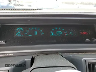 1989 Oldsmobile Cutlass z VIN 1G3WR14W3KD312569, wystawiony jako Copart lot #48218124 z przebiegiem 72 253 mil mil oraz Szkody całkowita. Historia ofert i sprzedaży dostępna na DreamBid. Obrazek 9.