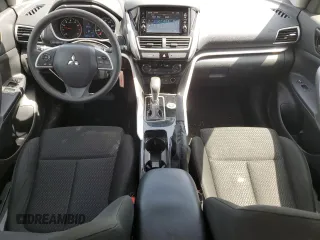 2019 Mitsubishi Eclipse Cross ES z VIN JA4AT3AAXKZ050501, wystawiony jako Copart lot #55902085 z przebiegiem 108 973 mil mil oraz Czysty tytuł • Clean title. Historia ofert i sprzedaży dostępna na DreamBid. Obrazek 8.