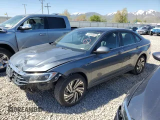 2021 Volkswagen Jetta SEL с VIN 3VWE57BU6MM052524, выставлен на аукционе Copart как лот 55524055 с пробегом 64 748 миль миль и Списание • Salvage title. История ставок и продаж доступна на DreamBid. Изображение 1.