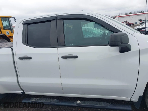 2020 Chevrolet Silverado 1500 with VIN 1GCRWAEK3LZ210873, listed as a IAAI auction lot 41533740 with 142,542 mi miles and . Bid and sale history available at DreamBid. Image 13.